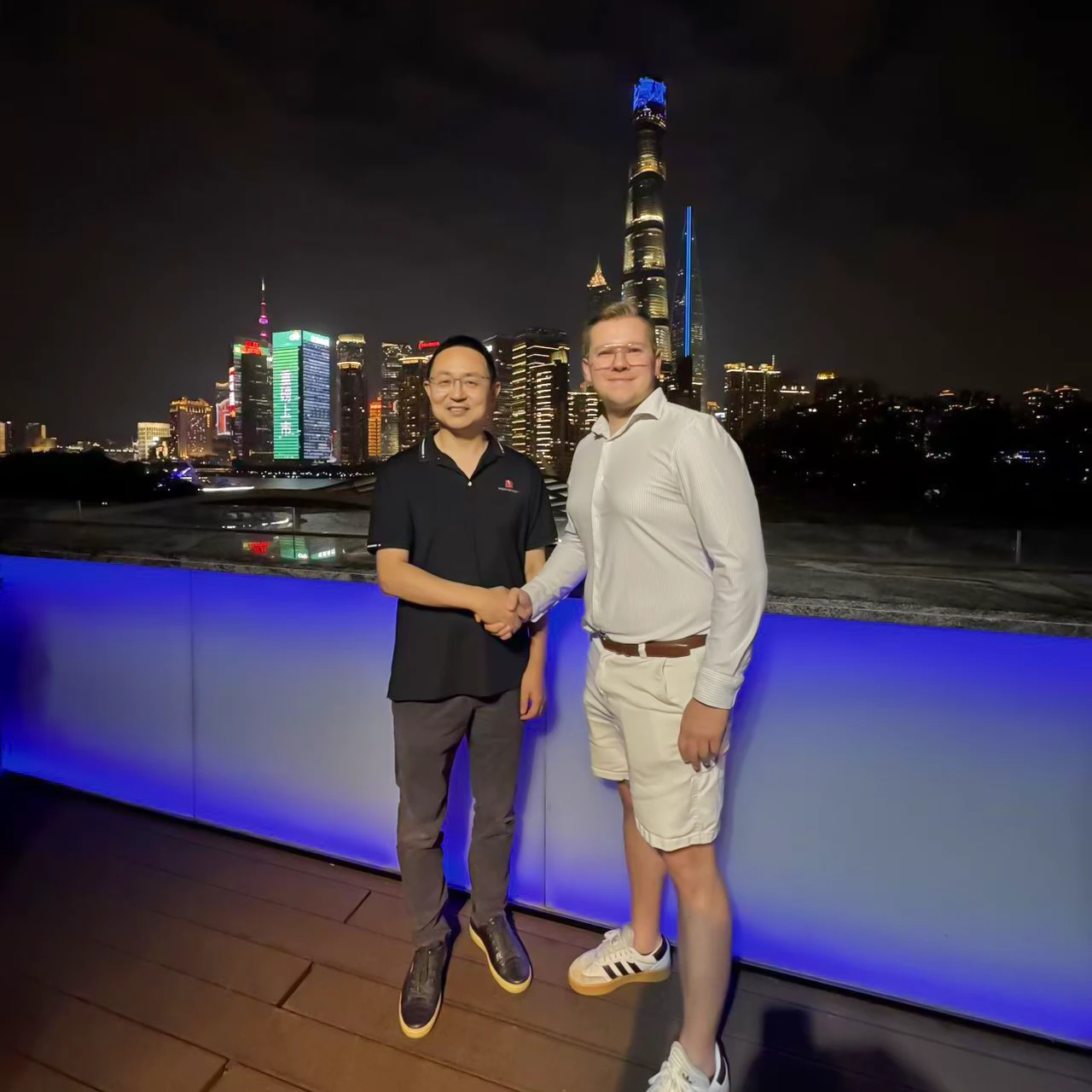 92b5a9432114eb4143e136977cf22a3c 92b5a9432114eb4143e136977cf22a3c